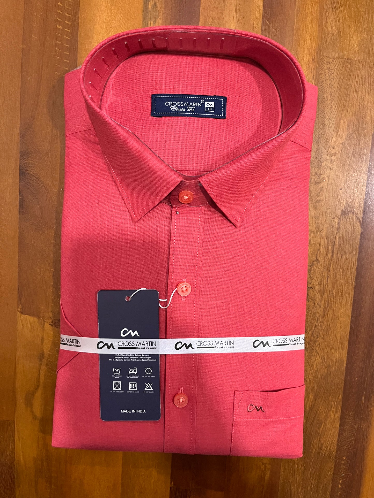 Pure Cotton Red Solid Shirt (40 HS)