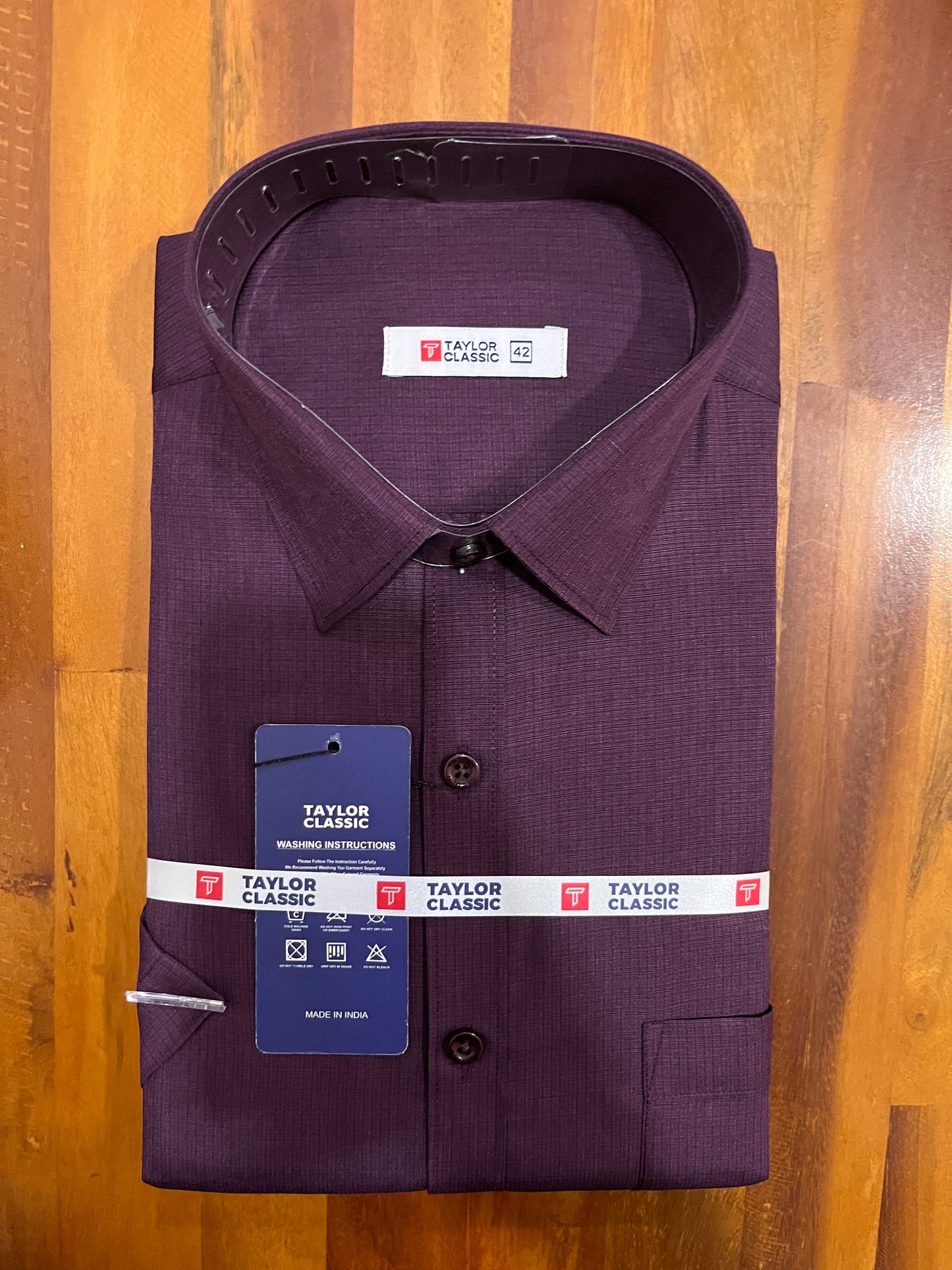 Pure Cotton Purple Solid Shirt (42 HS)