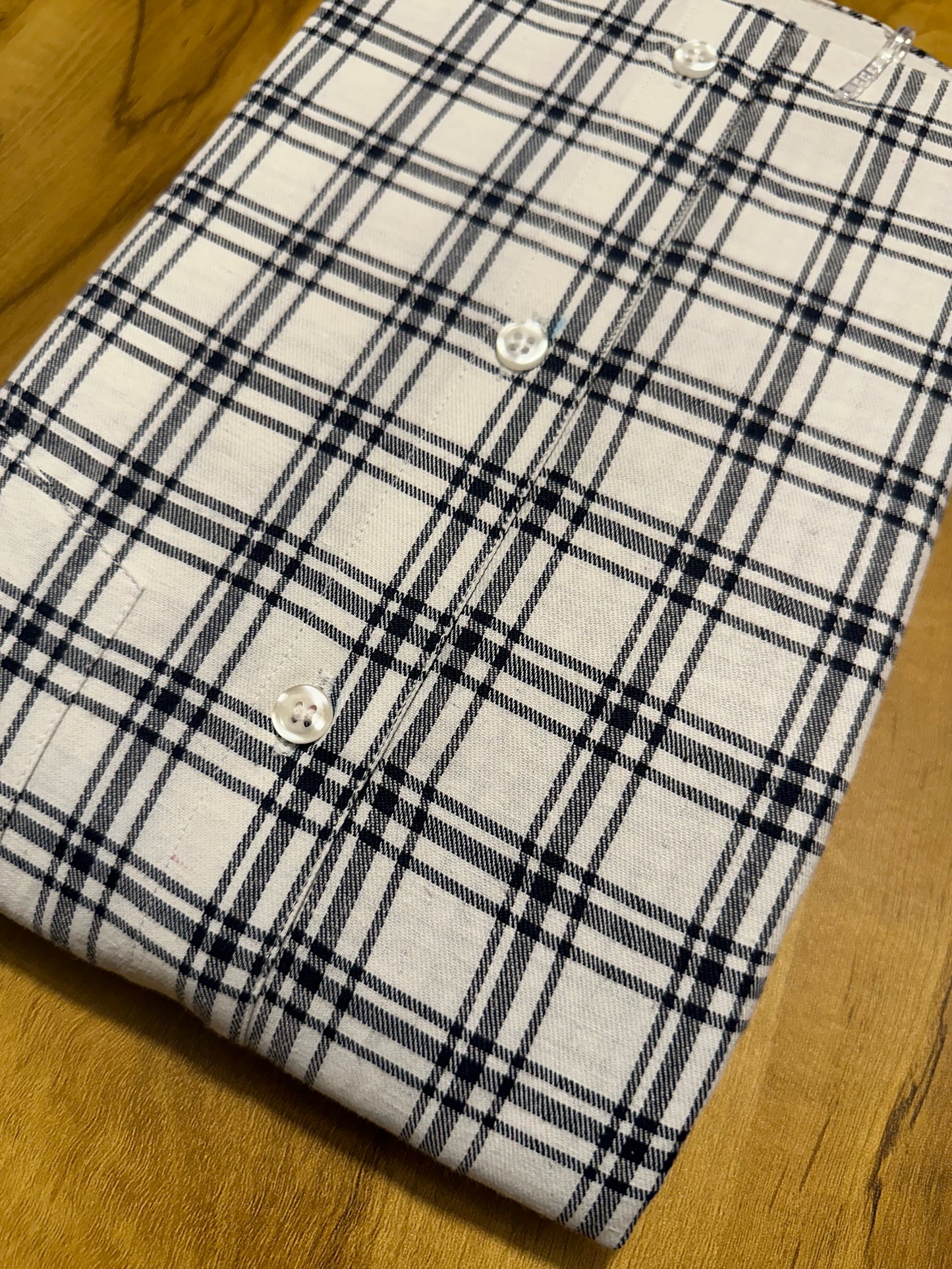 Pure Cotton White Check Shirt (44 FS)