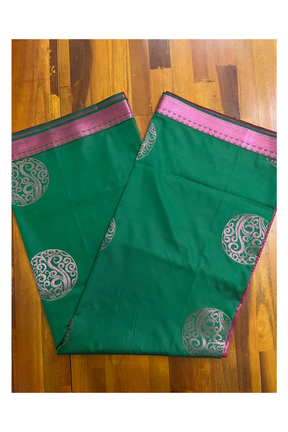 Southloom Soft Silk Green Designer Woven Saree with Heavy Work on Pallu