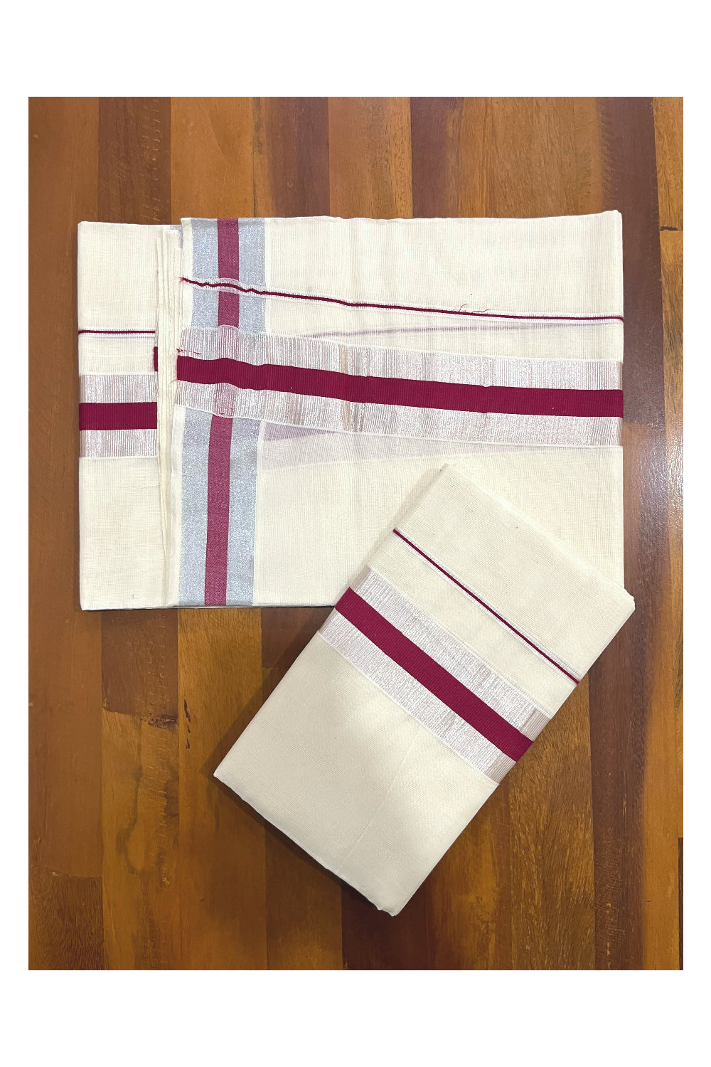 Kerala Cotton Mundum Neriyathum Single (Set Mundu) with Maroon and Kasavu Border 2.80 Mtrs