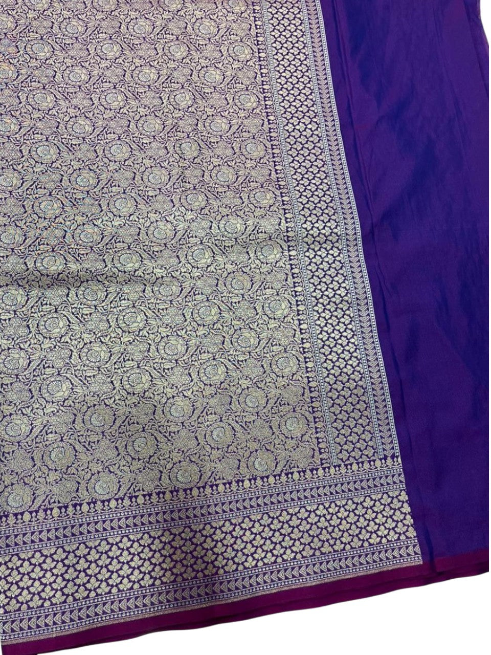 Southloom Pure Banarasi Silk Saree with Woven Work on Body and Borders (Blue And Magenta)