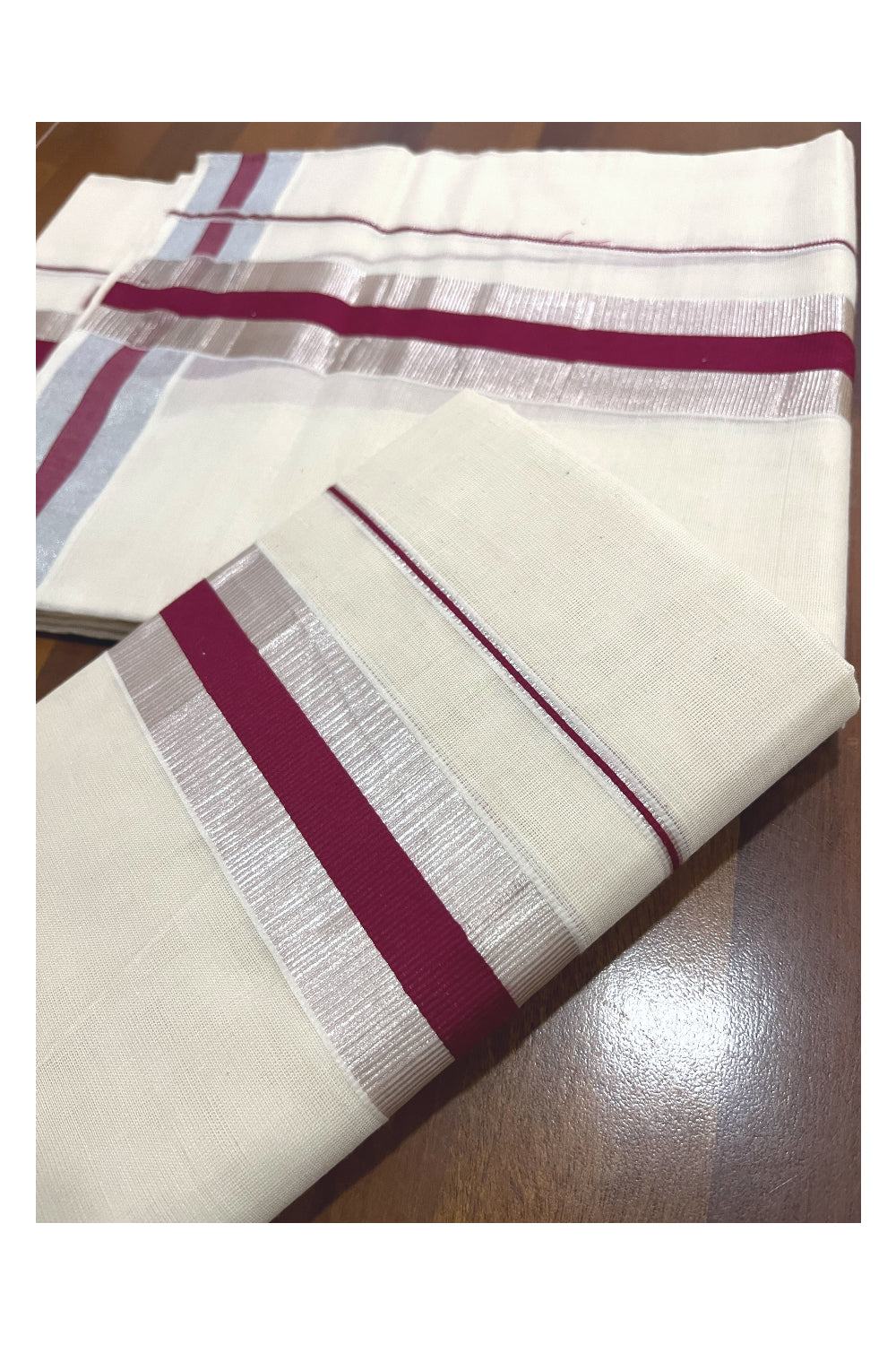 Kerala Cotton Mundum Neriyathum Single (Set Mundu) with Maroon and Kasavu Border 2.80 Mtrs