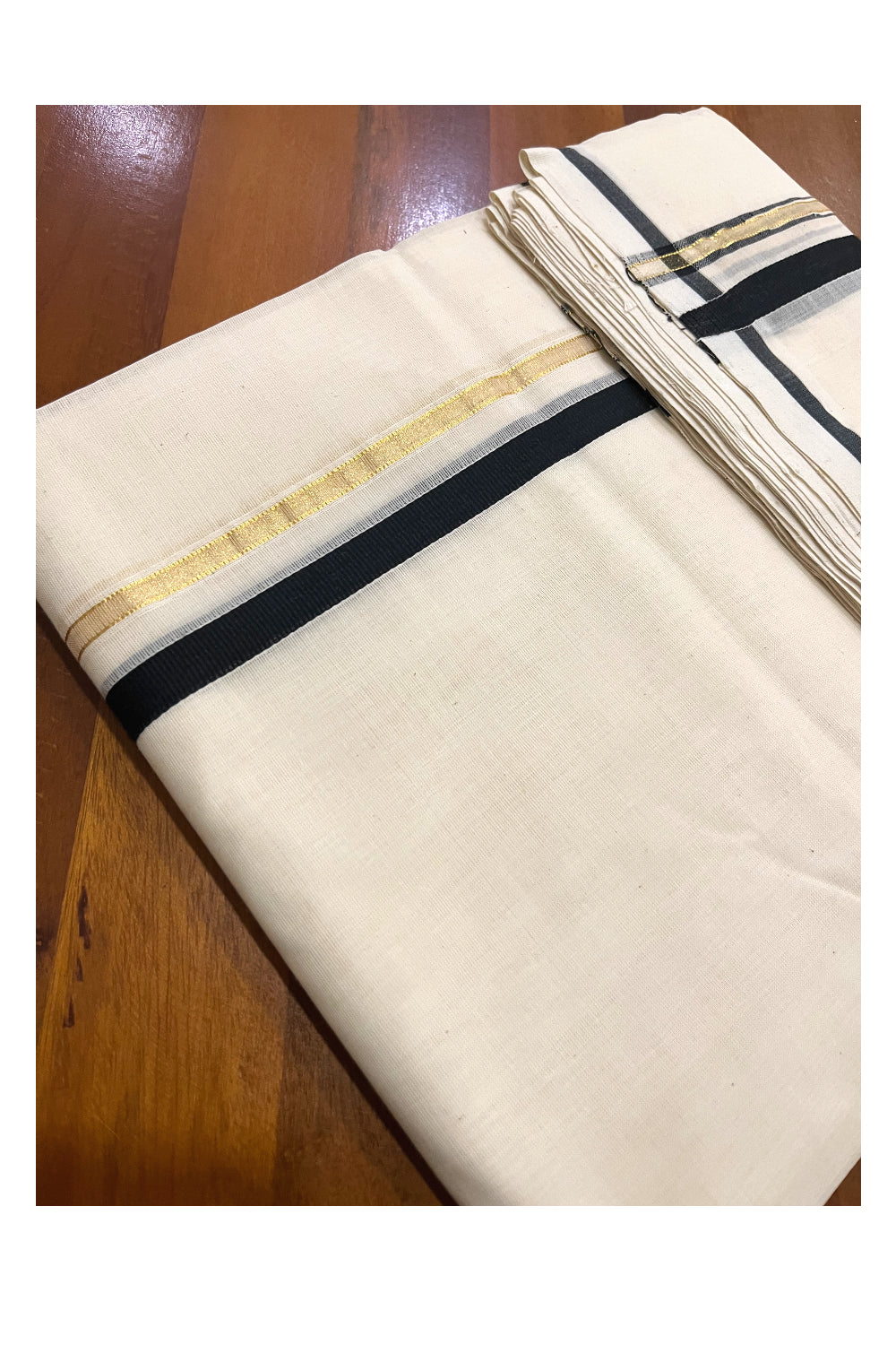 Southloom Premium Handloom Pure Cotton Mundu with Black Puliyilakkara Kasavu Border (South Indian Kerala Dhoti)