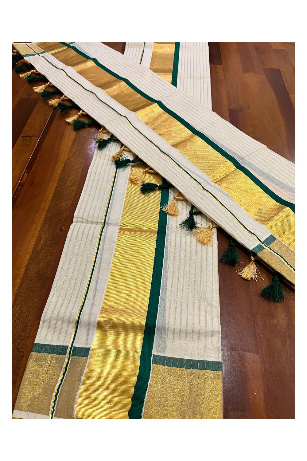 Pure Cotton Kerala Set Mundu with Kasavu Lines on Body Green Border and Tassels Designs 2.80 Mtrs