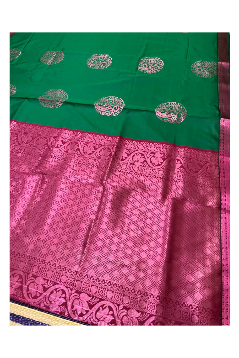 Southloom Soft Silk Green Designer Woven Saree with Heavy Work on Pallu