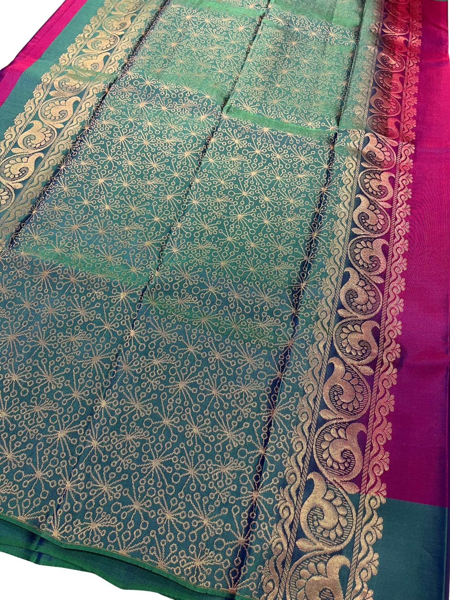Southloom Pure Handloom Kanchipuram Silk Saree with Butta Work (Violet & Green)
