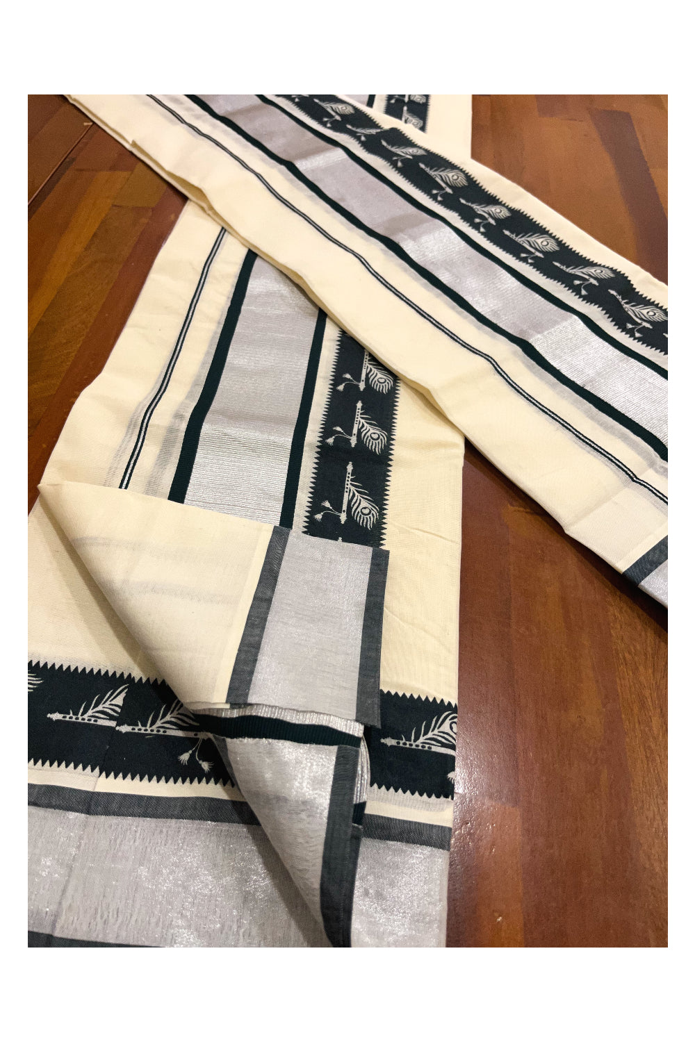 Pure Cotton Kerala Single Set Mundu (Mundum Neriyathum) with Dark Green Block Printed Silver Kasavu Border