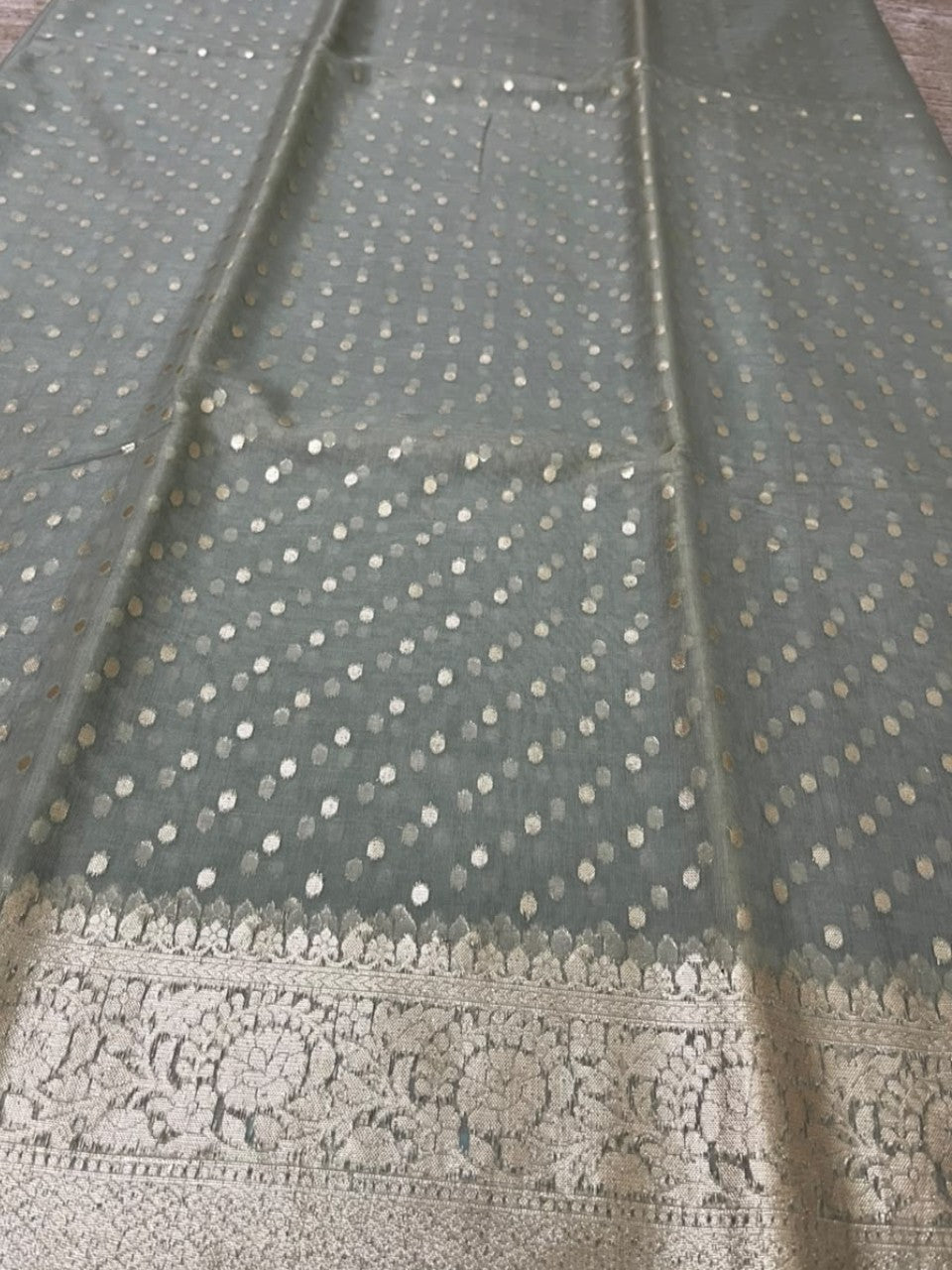 Southloom Cotton Banarasi Silk Saree with Woven Work on Body and Borders (Grey)