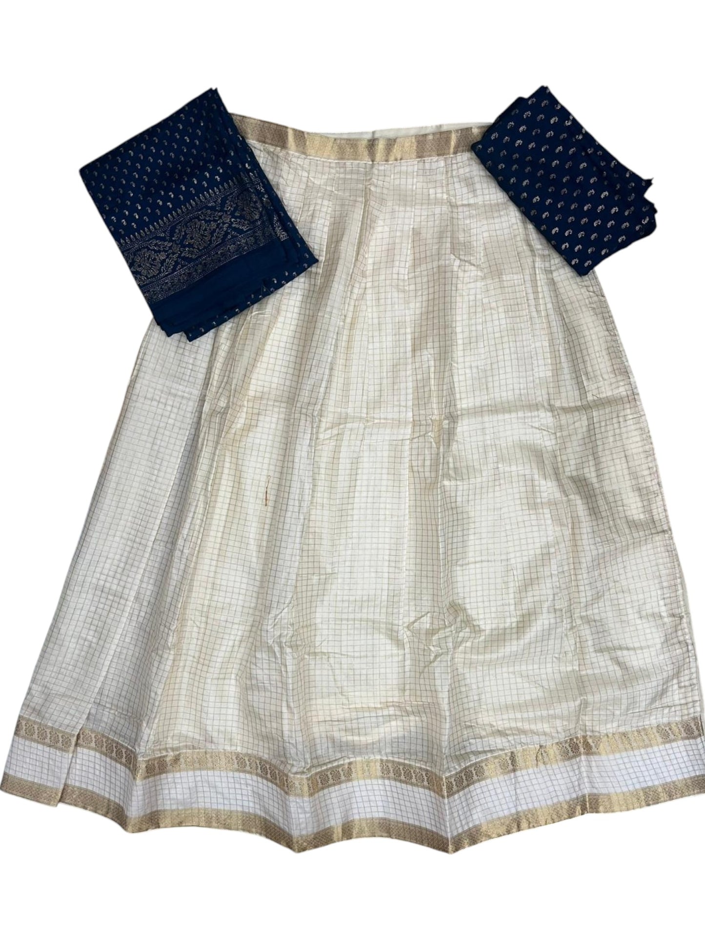 Southloom Semi UnStitched Check Dhavani Set with Pavada and Blouse Piece