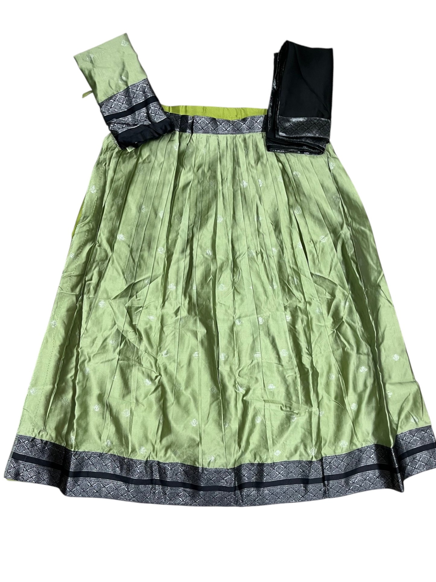 Southloom Semi Silk Dhavani Set with Pavada and Green Blouse PieceSLDHAVANI SL542