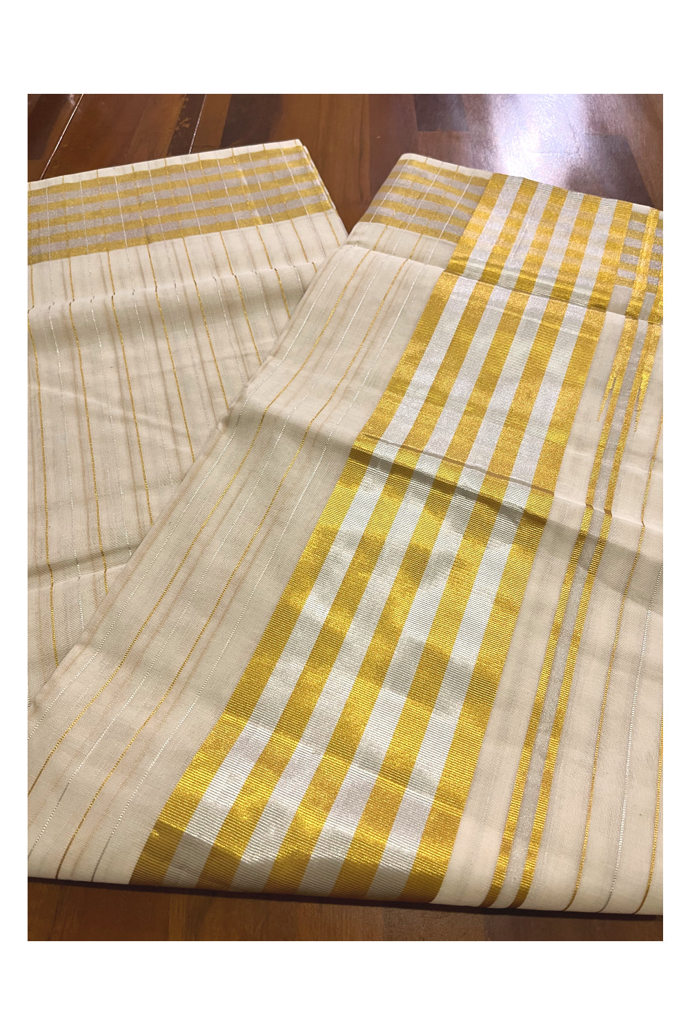 Southloom™ Premium Handloom Cotton Saree with Silver and Golden Kasavu Lines Designs Across Body