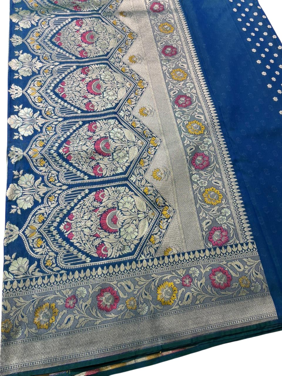 Southloom Pure Banarasi Silk Saree with Woven Work on Body and Borders (Peacock Green And Blue)