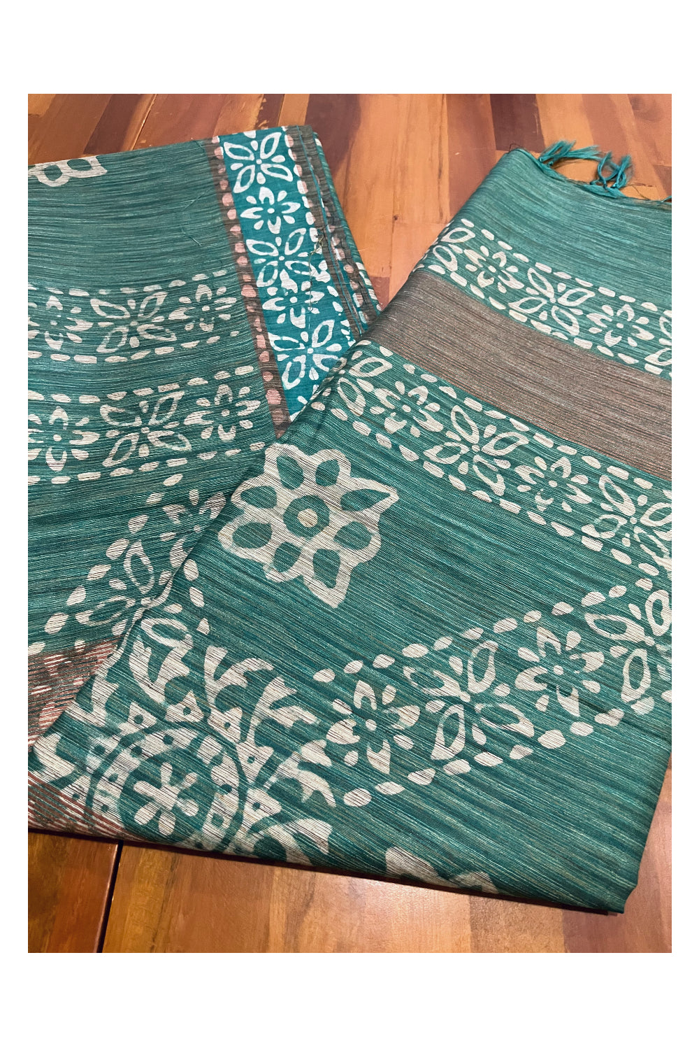 Southloom Cotton Green Saree with Baswara Prints on Body and Pallu