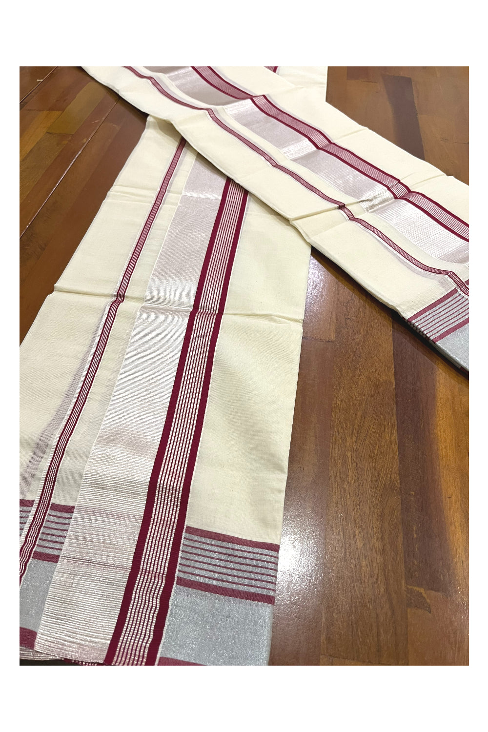 Kerala Cotton Mundum Neriyathum Single (Set Mundu) with Maroon and Silver Kasavu Border 2.80 Mtrs