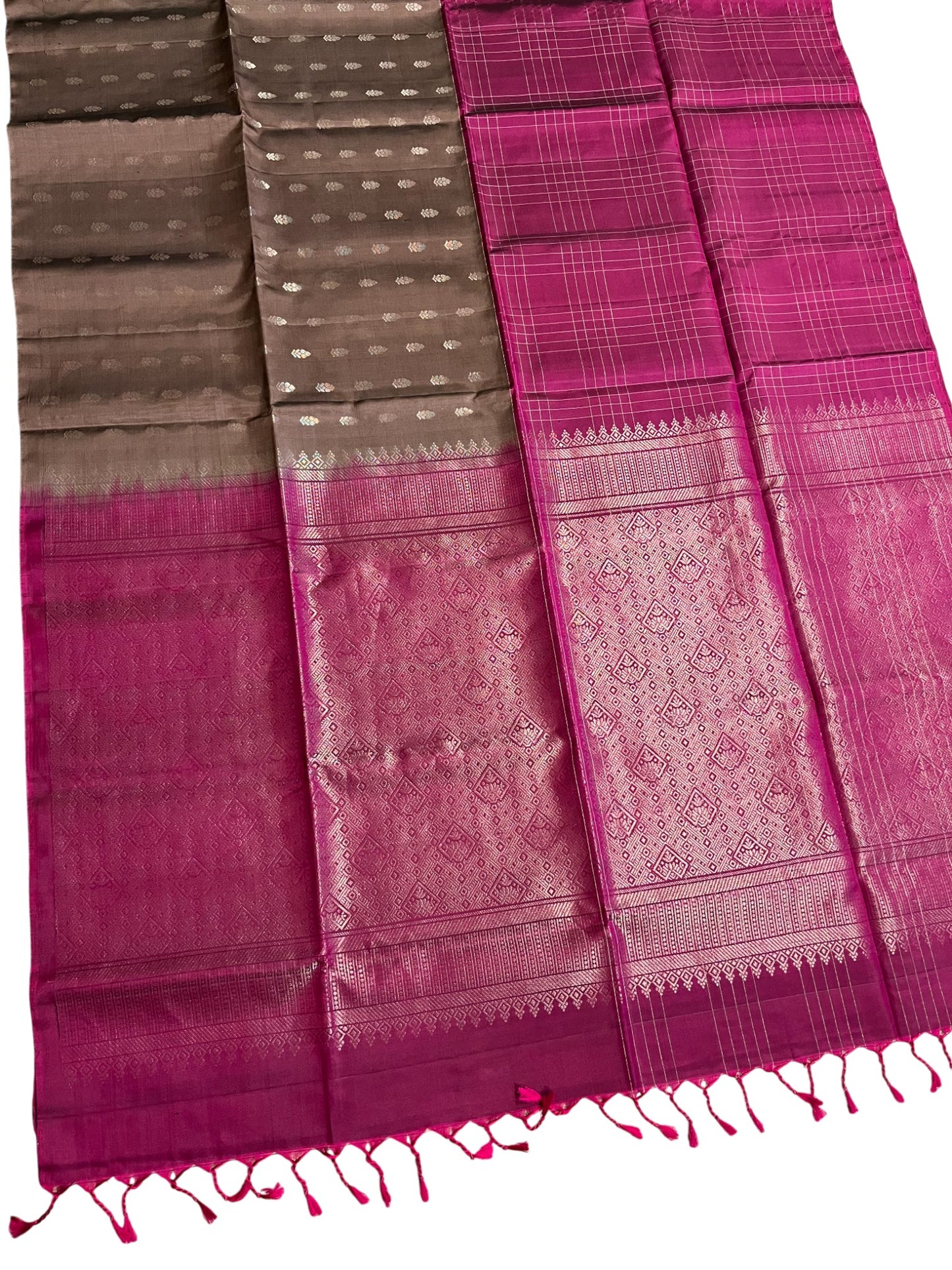 Southloom Pure Handloom Bridal Kanchipuram Silk Saree with Korvai Work (Magenta & Grey)