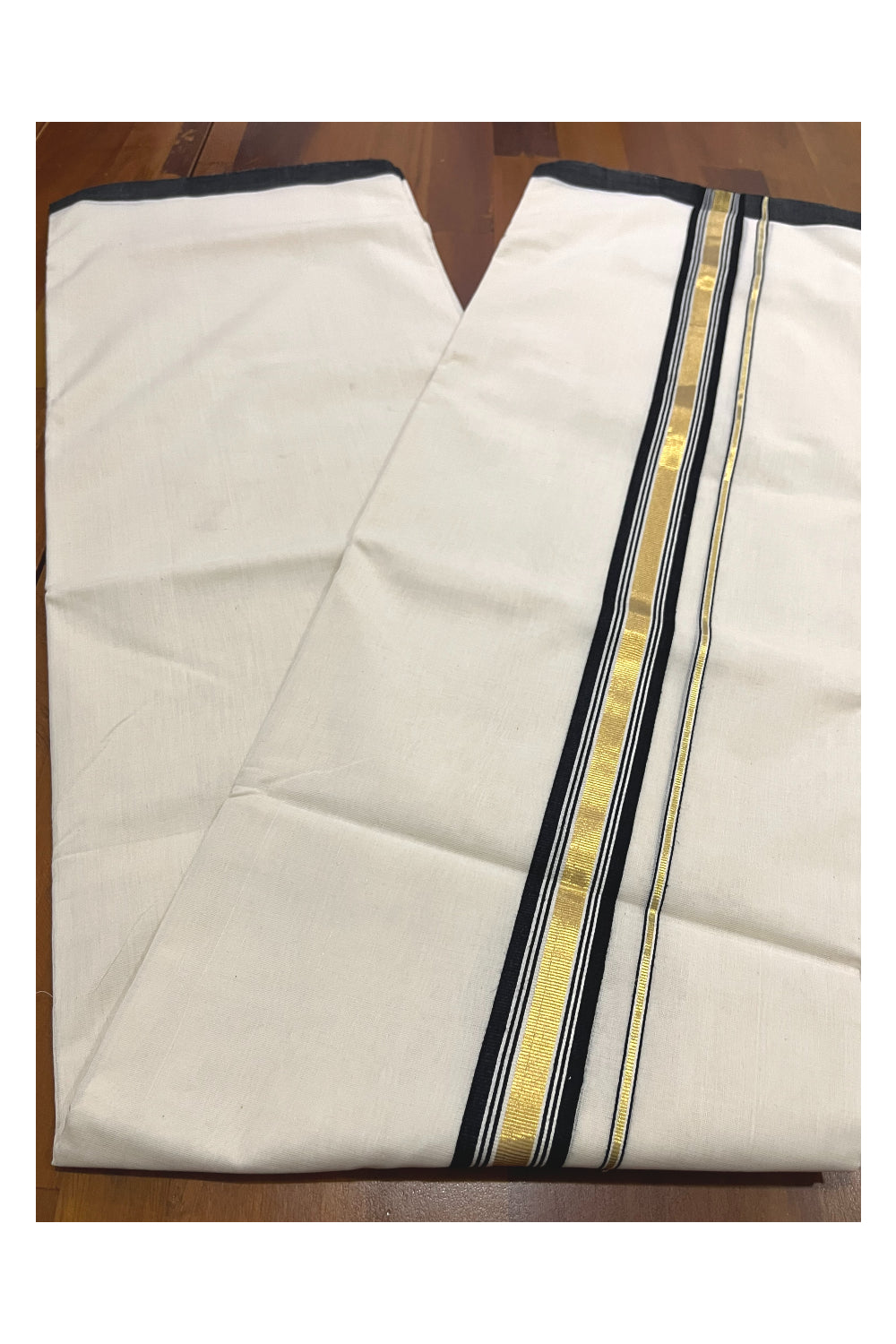 Southloom Premium Balaramapuram Unakkupaavu Handloom Mundu with Black and Kasavu Border (South Indian Kerala Dhoti)