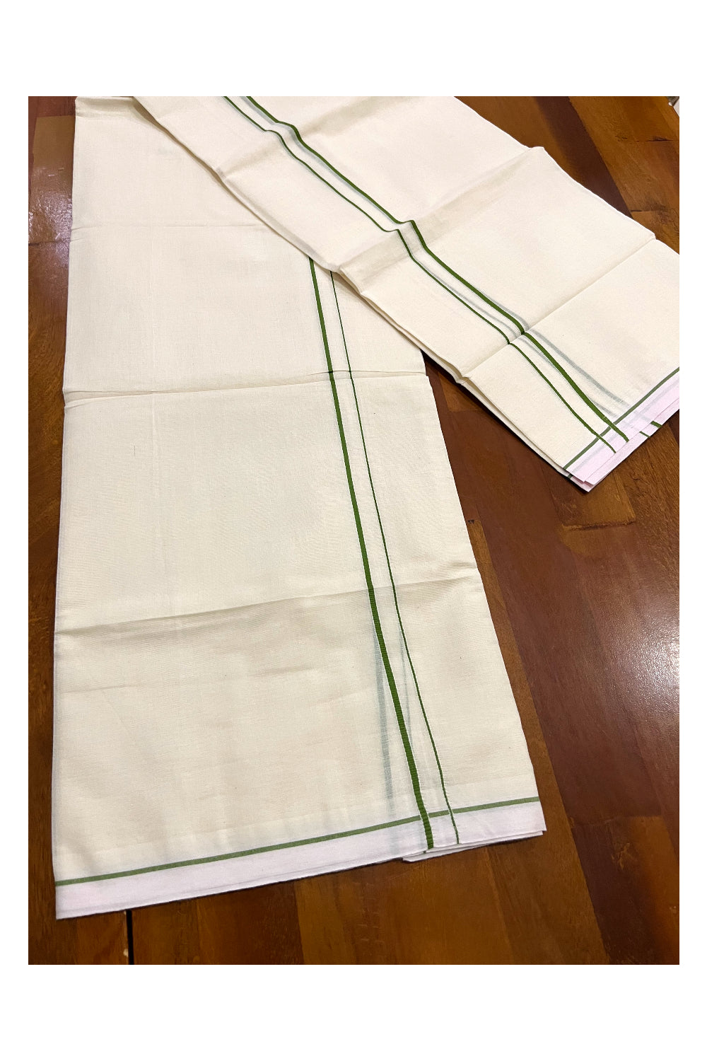 Kerala Cotton Mundum Neriyathum Single (Set Mundu) with Green Eerkkil Kara (Onam Set Mundu 2023)