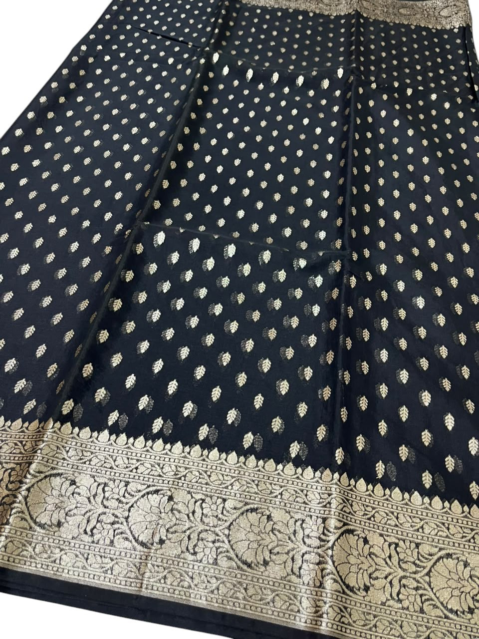 Southloom Cotton Banarasi Silk Saree with Woven Work on Body and Borders (Black)