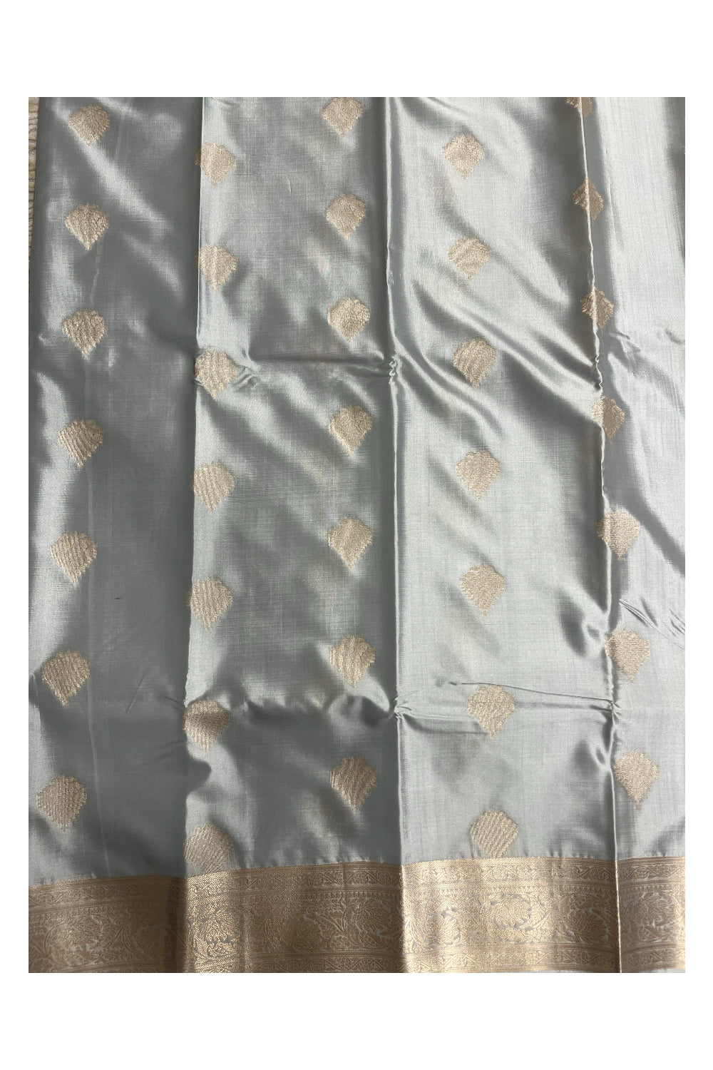 Southloom Semi Silk Saree In Grey With Woven Zari Borders And Butta Work Across Body