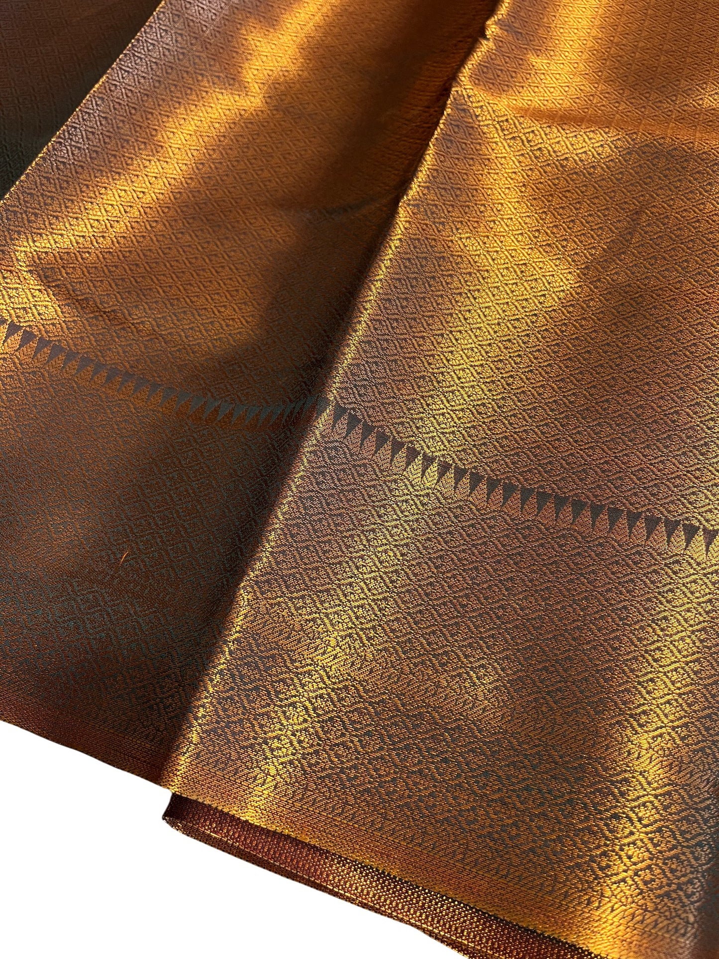 Southloom Brocade Silk Bridal Saree WIth Woven Borders And Blouse Piece