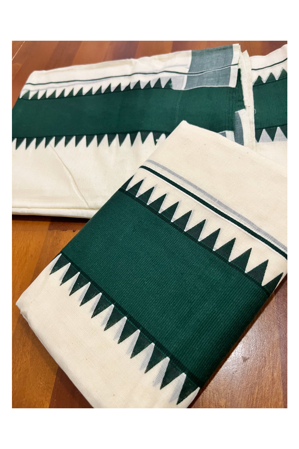 Kerala Pure Cotton Set Mundu Single (Mundum Neriyathum) with Dark Green Temple Border  2.80Mtr