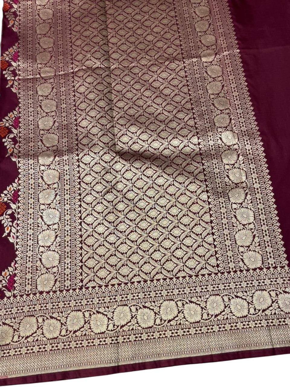 Southloom Pure Banarasi Silk Saree with Woven Work on Body and Borders (Purple)