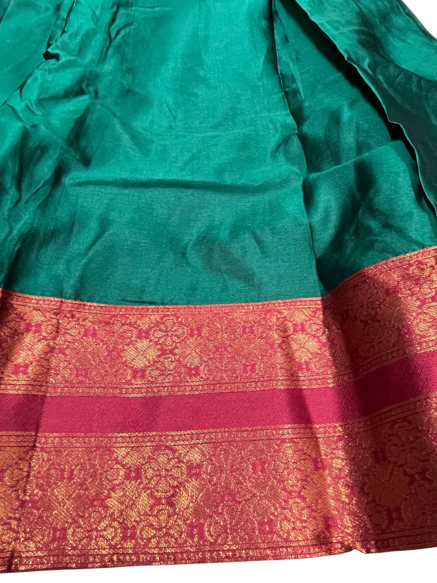 Southloom Semi Silk Dhavani Set with Pavada and Green Blouse PieceSLDHAVANI SL542