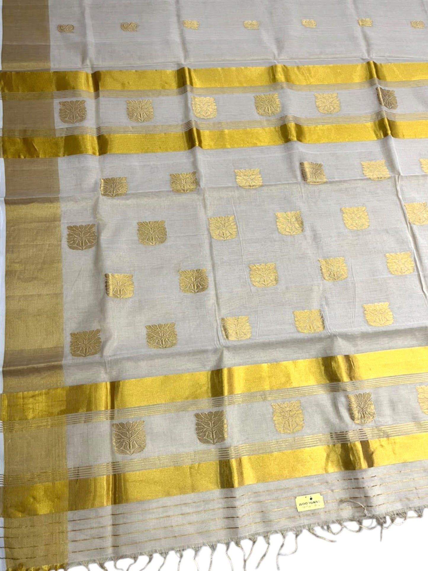 Southloom Super Premium Balaramapuram Handloom Tissue Saree with Gold Butta Design and Gold Kasavu Border
