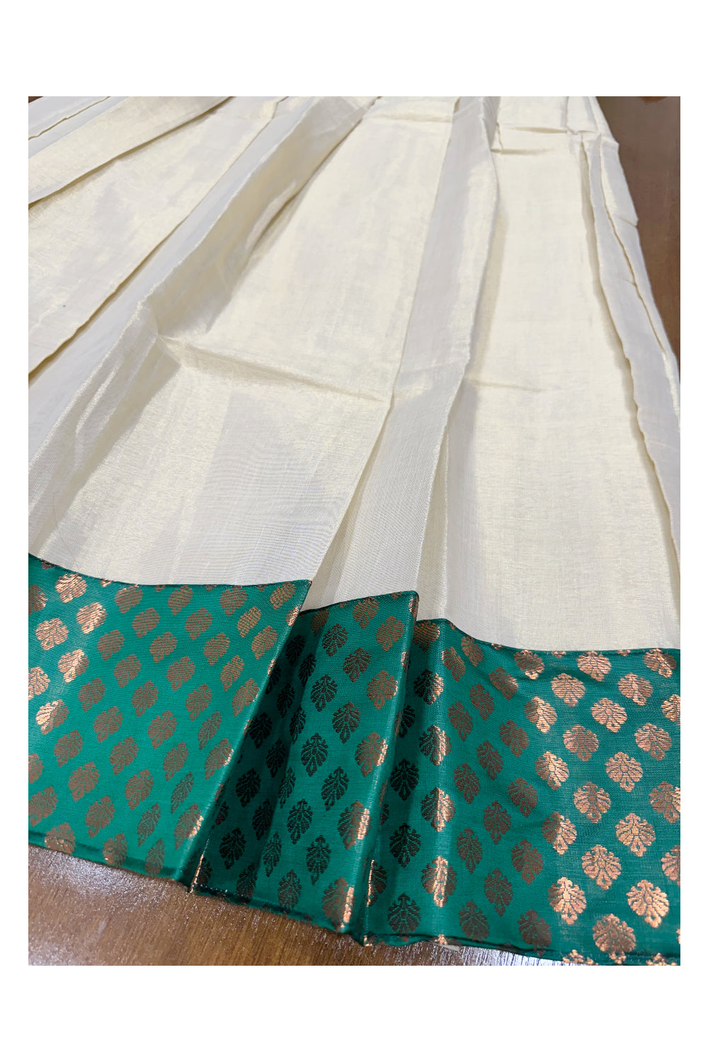 Southloom Semi Stitched Tissue Dhavani Set with Green Border and Blouse Piece