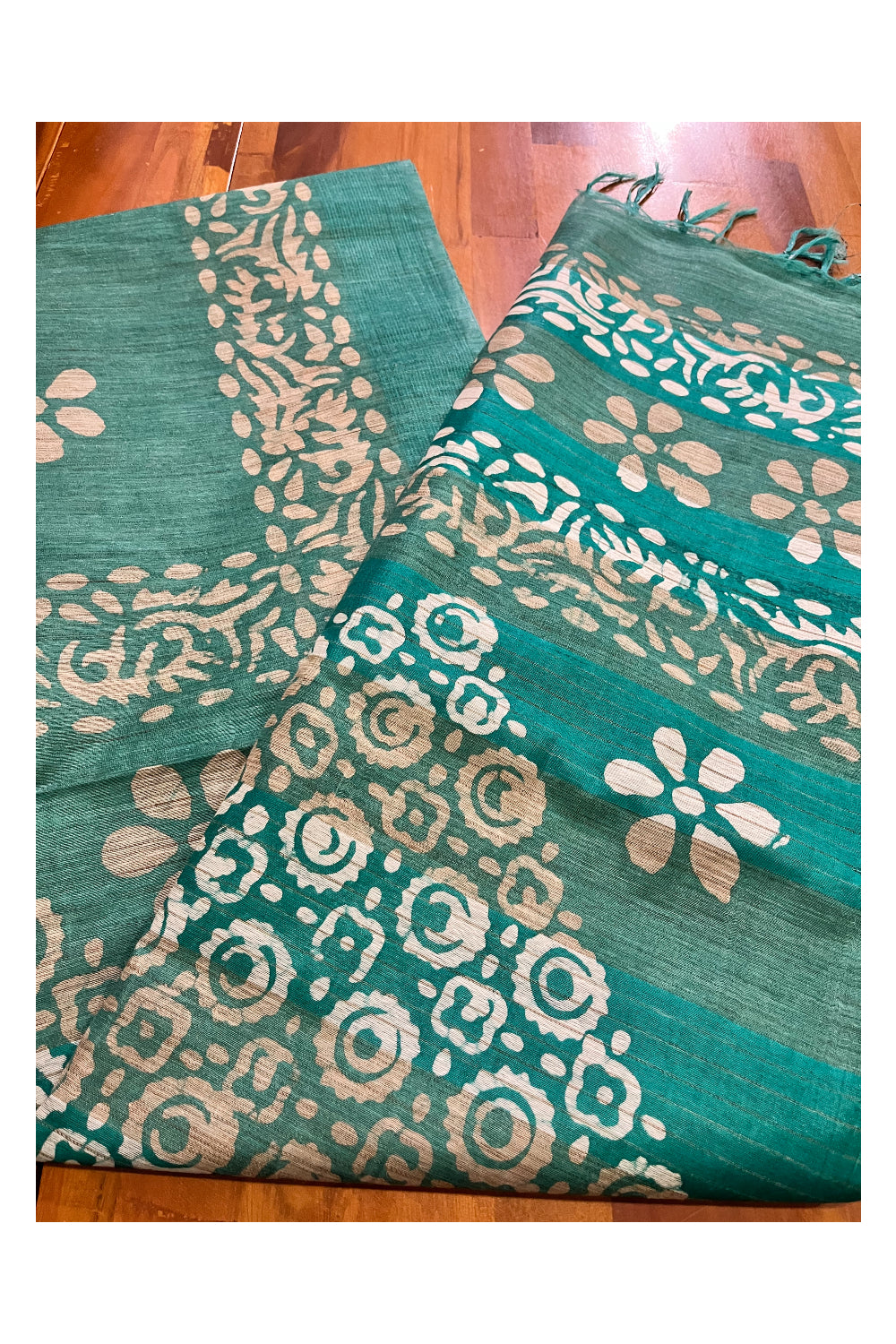 Southloom Cotton Green Saree with Baswara Prints on Body and Pallu