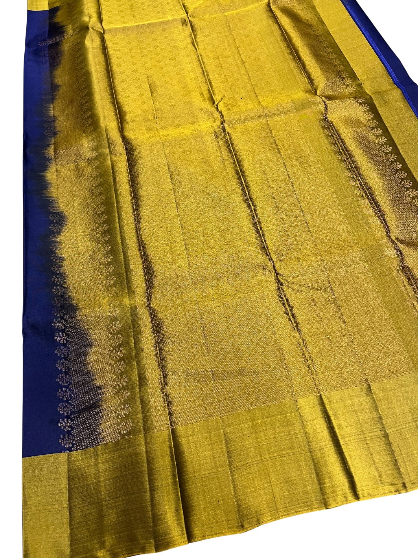 Southloom Pure Handloom Kanchipuram Silk Saree with Butta Work (Blue & Golden)