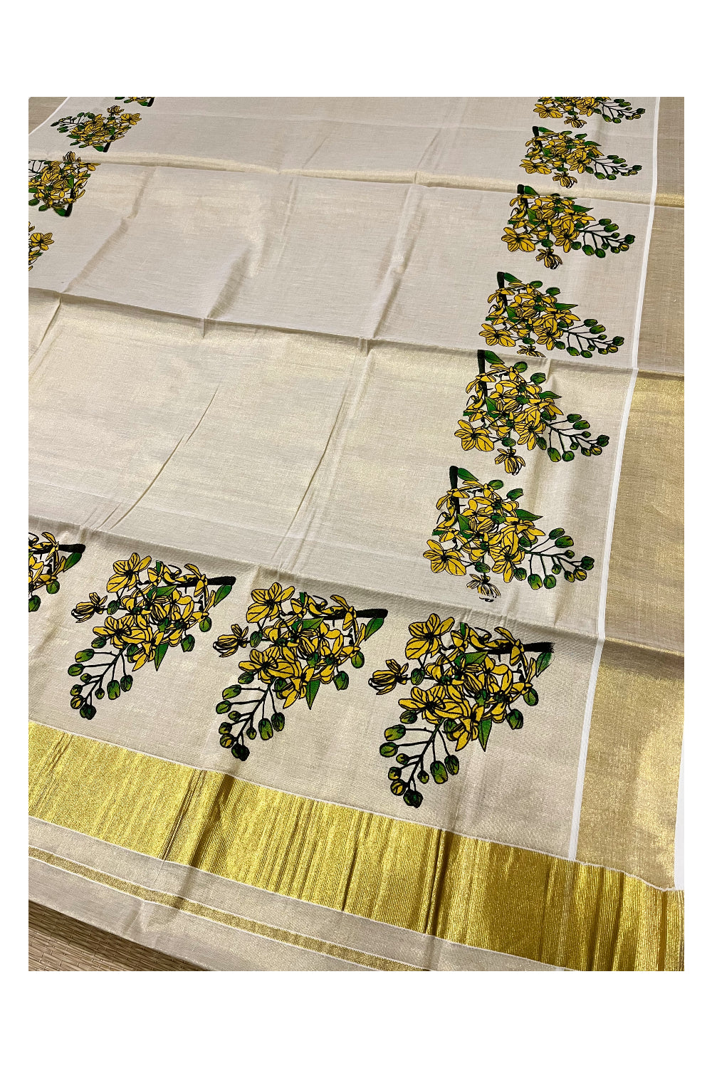 Kerala Tissue Kasavu Saree with Mural Floral Design Printed Design