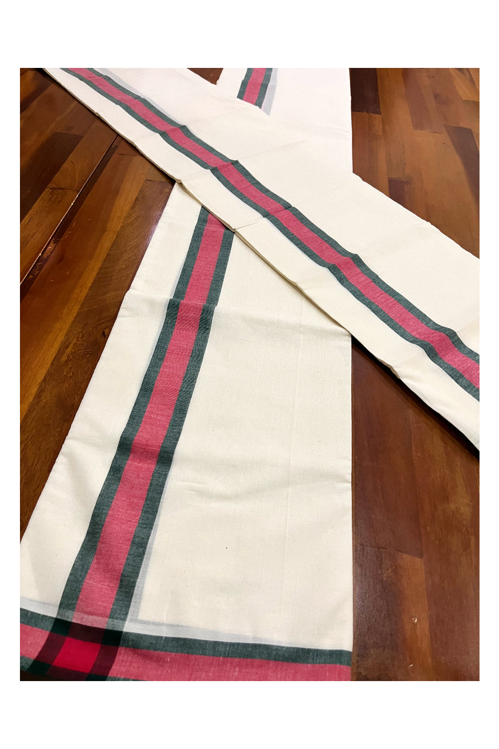 Kerala Mulloth Cotton Single Mundum Neriyathum with Maroon Green Border 2.80 Mtrs (Extra Soft Cotton)