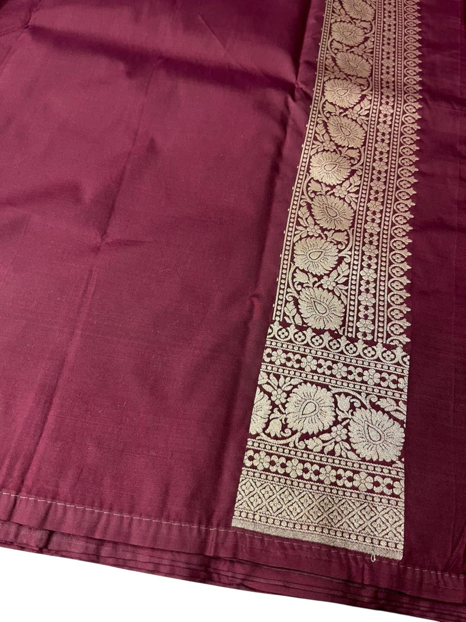 Southloom Pure Banarasi Silk Saree with Woven Work on Body and Borders (Purple)