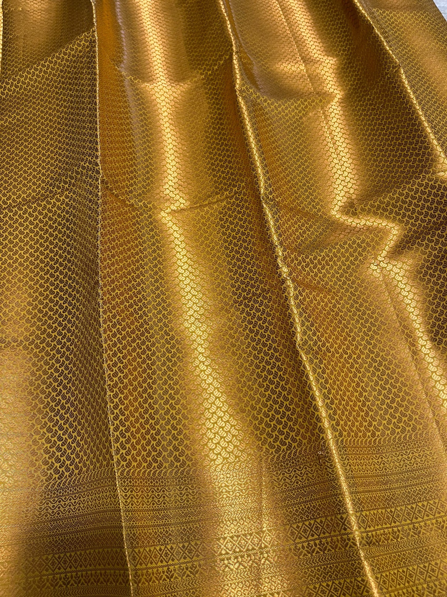 Southloom Premium Semi Silk Zari Work Brocade Saree in Bridal Green with Matching Pallu