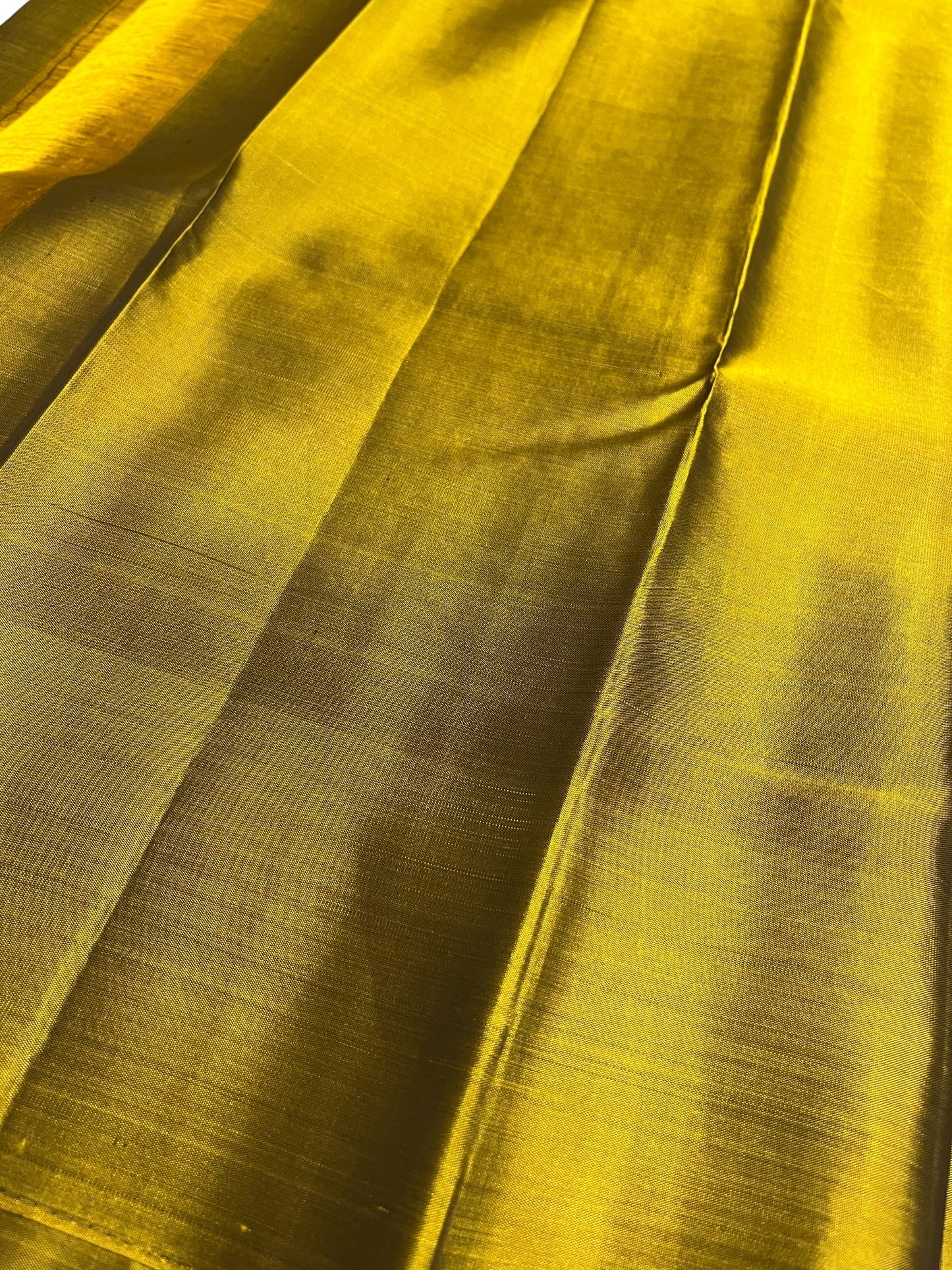 Southloom Pure Handloom Kanchipuram Silk Saree with Butta Work (Blue & Golden)