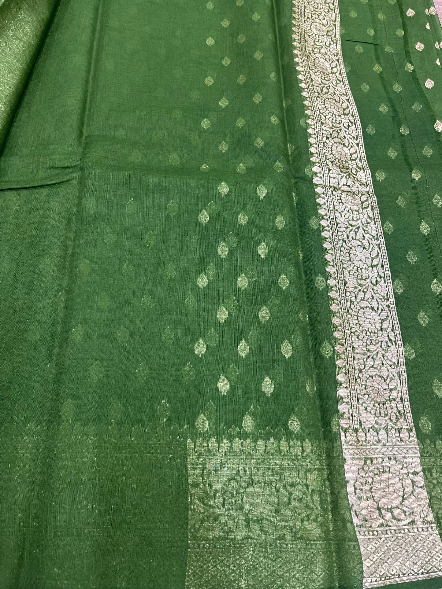 Southloom Cotton Banarasi Silk Saree with Woven Work on Body and Borders(Green)