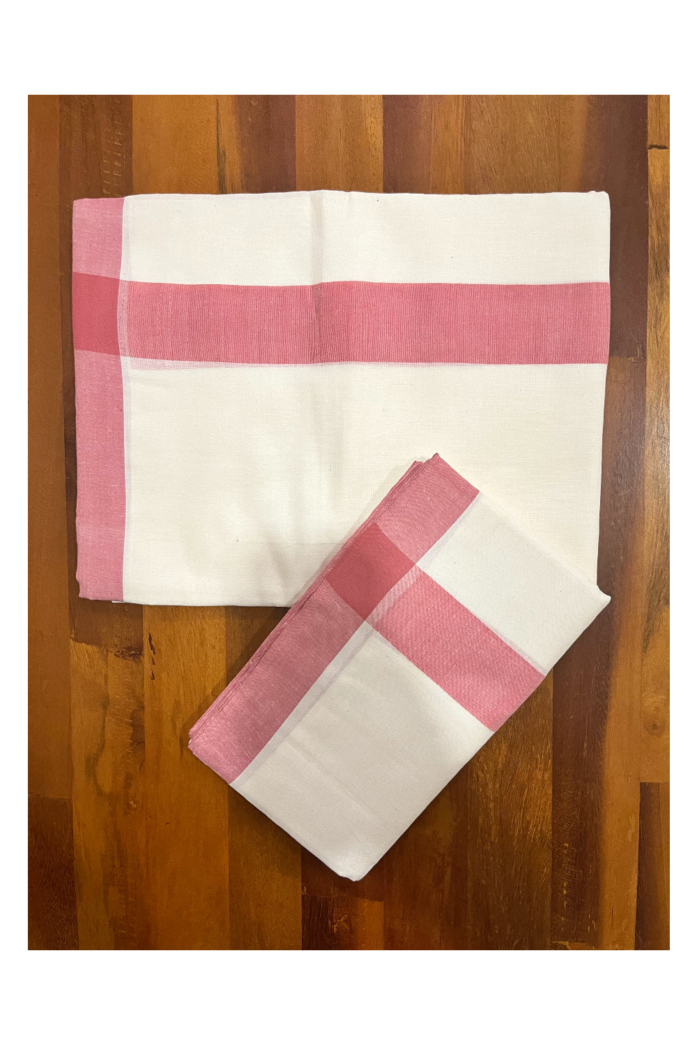 Kerala Mulloth Cotton Single Mundum Neriyathum with Onion Pink Border 2.80 Mtrs (Extra Soft Cotton)