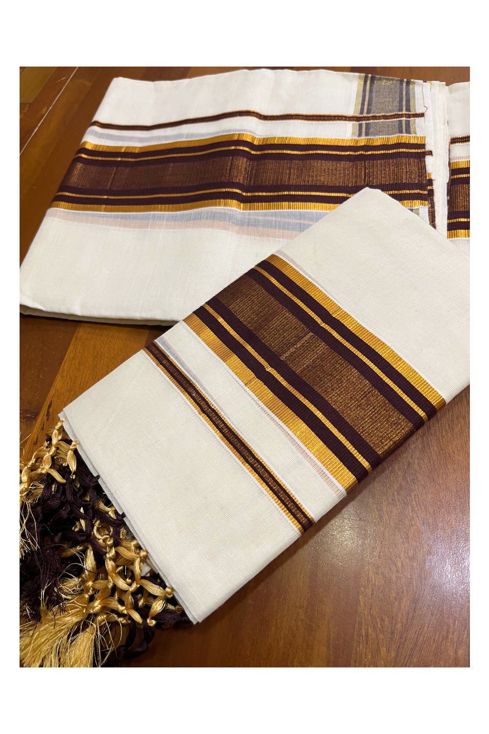 Cotton Kerala Set Mundu (Mundum Neriyathum) with Brown and Kasavu Border and Tassels