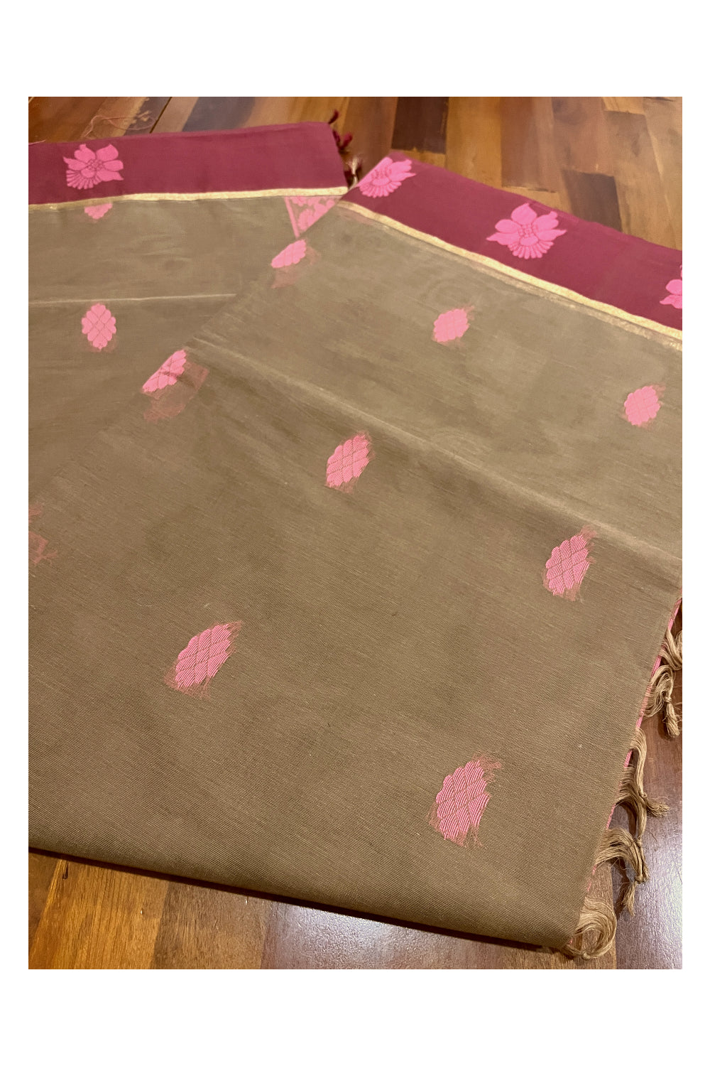 Southloom Cotton Brown Saree with Dark Red Floral Woven Border