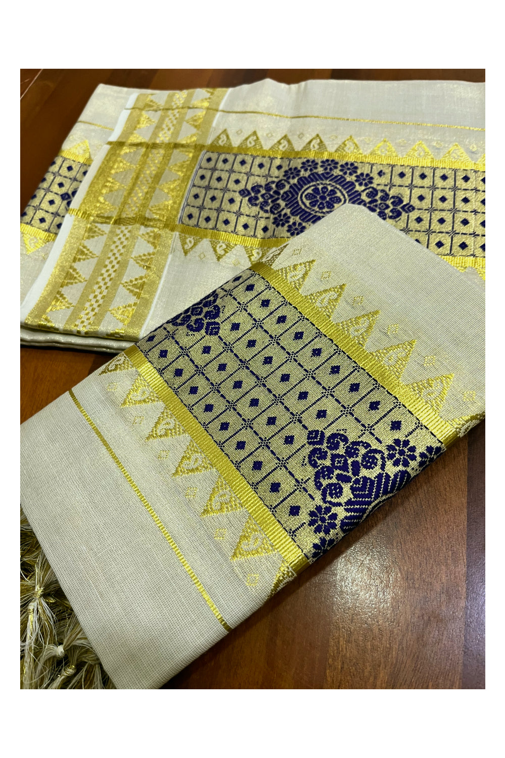 Kerala Tissue Single Set Mundu (Mundum Neriyathum) with Violet Woven Floral Designs 2.80 Mtrs (Vishu 2024 Collection)