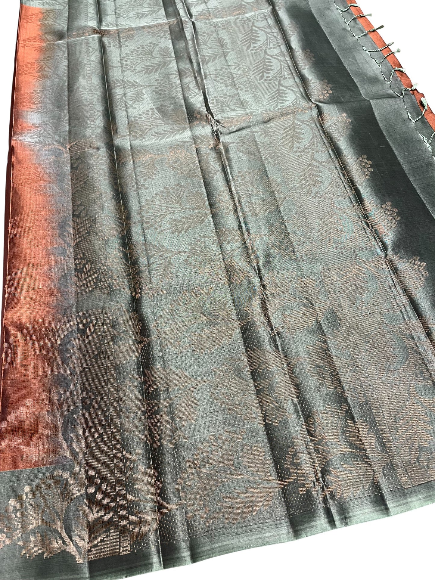 Southloom Pure Handloom Kanchipuram Silk Saree with Butta Work (Brown & Green)