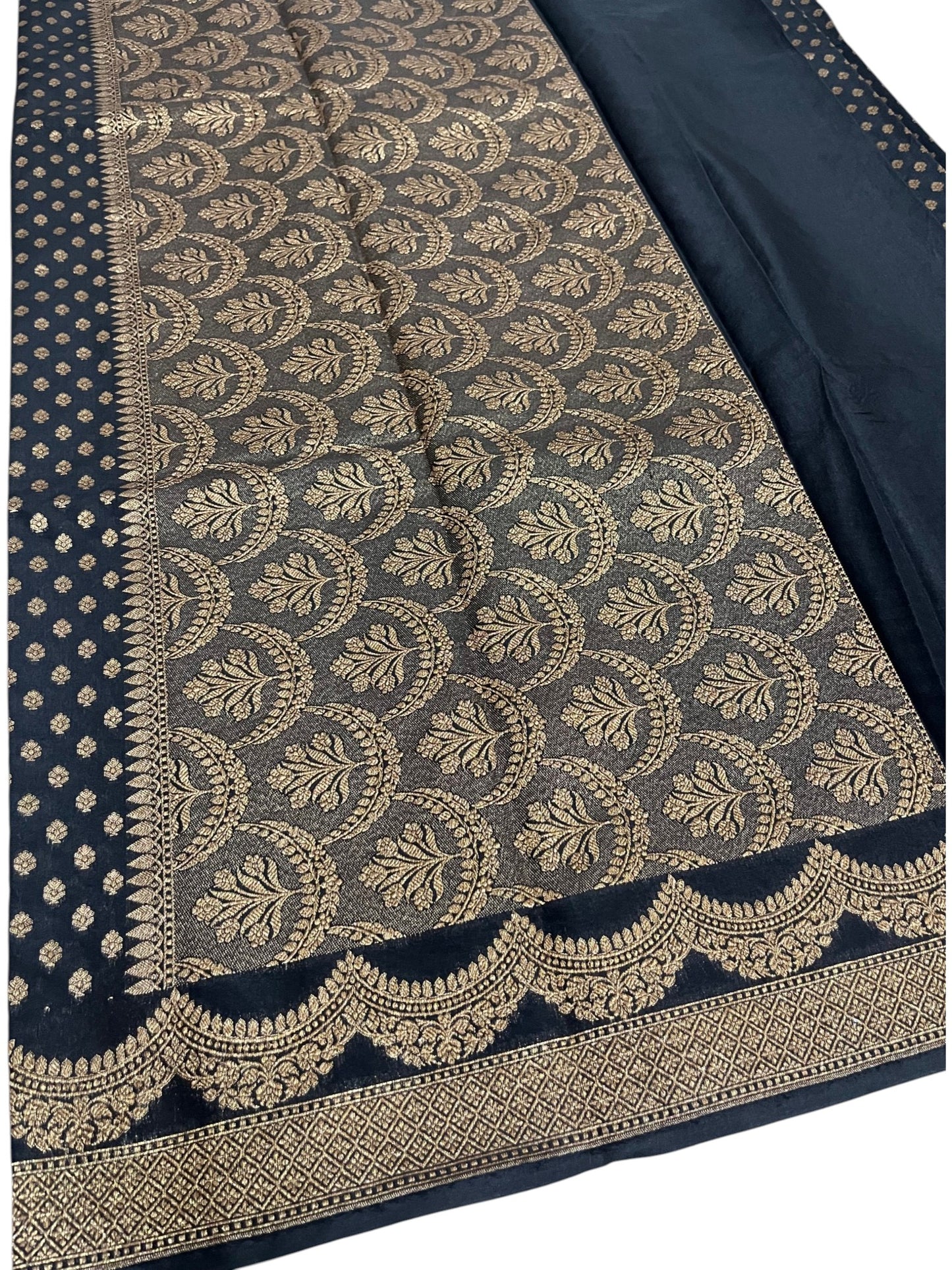 Southloom Cotton Banarasi Silk Saree with Woven Work on Body and Borders(Black)