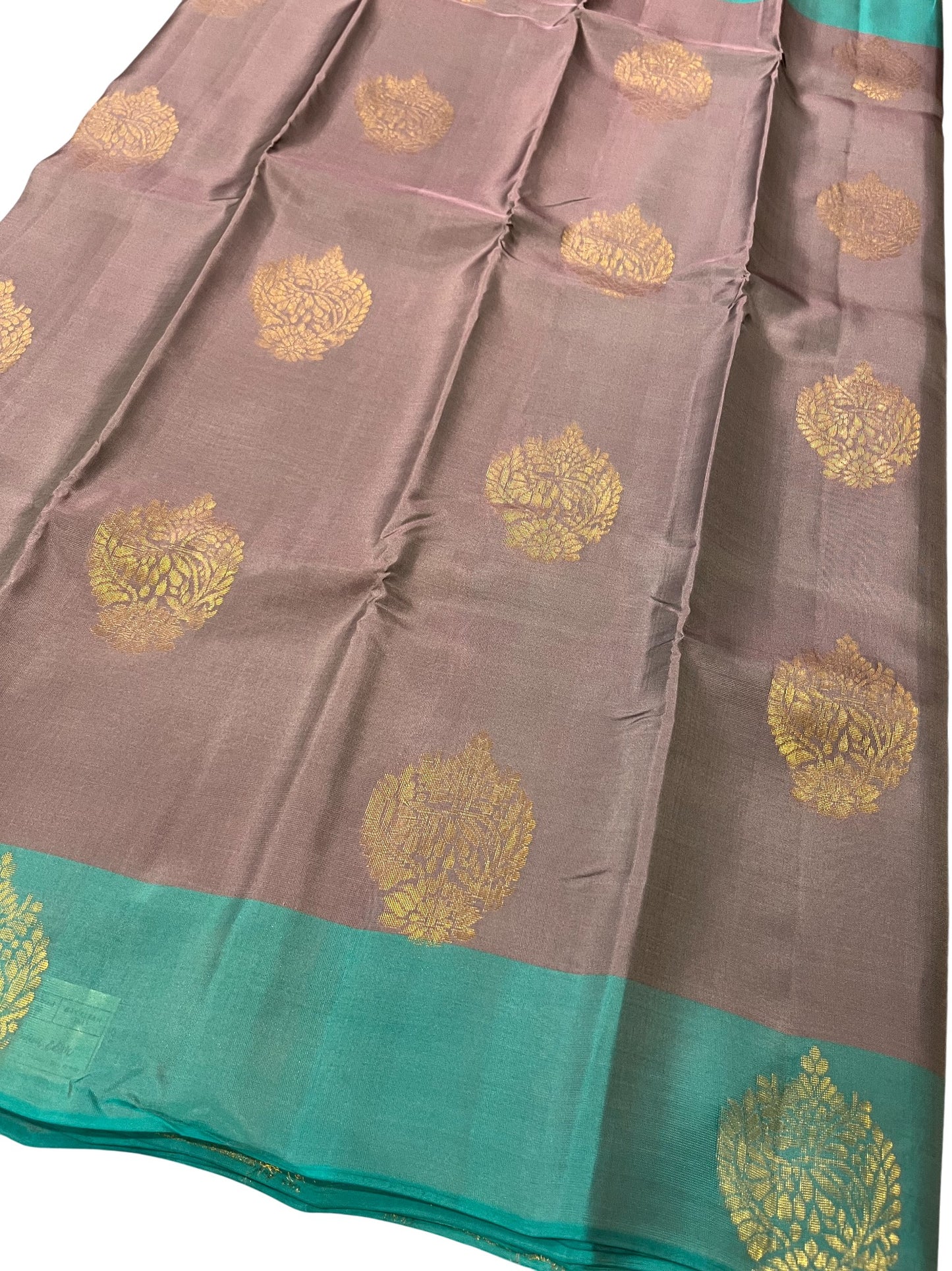 Southloom Pure Handloom Kanchipuram Silk Saree with Butta Work (Grey & Blue)