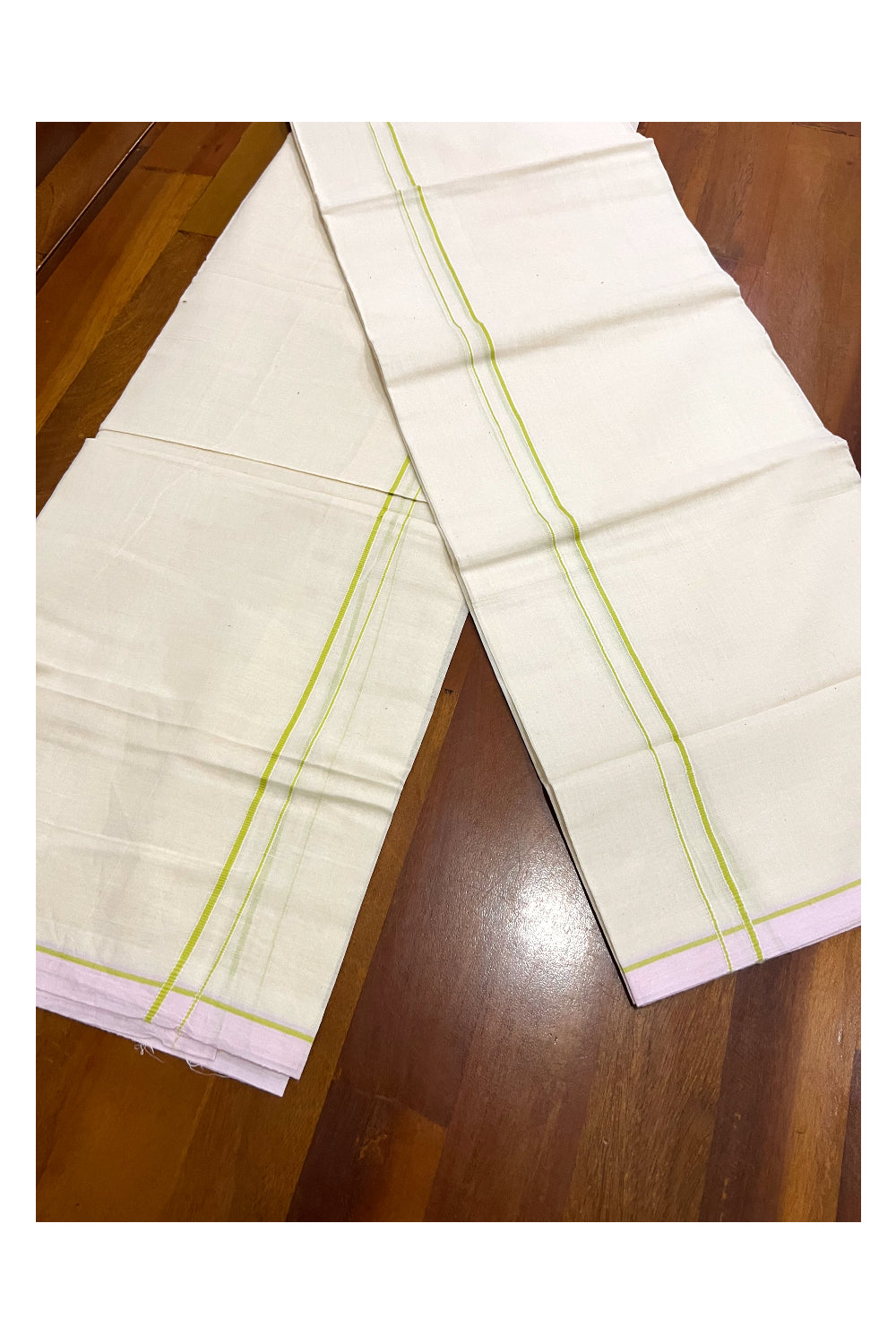 Kerala Cotton Mundum Neriyathum Single (Set Mundu) with Light Green Eerkkil Kara (Onam Set Mundu 2023)