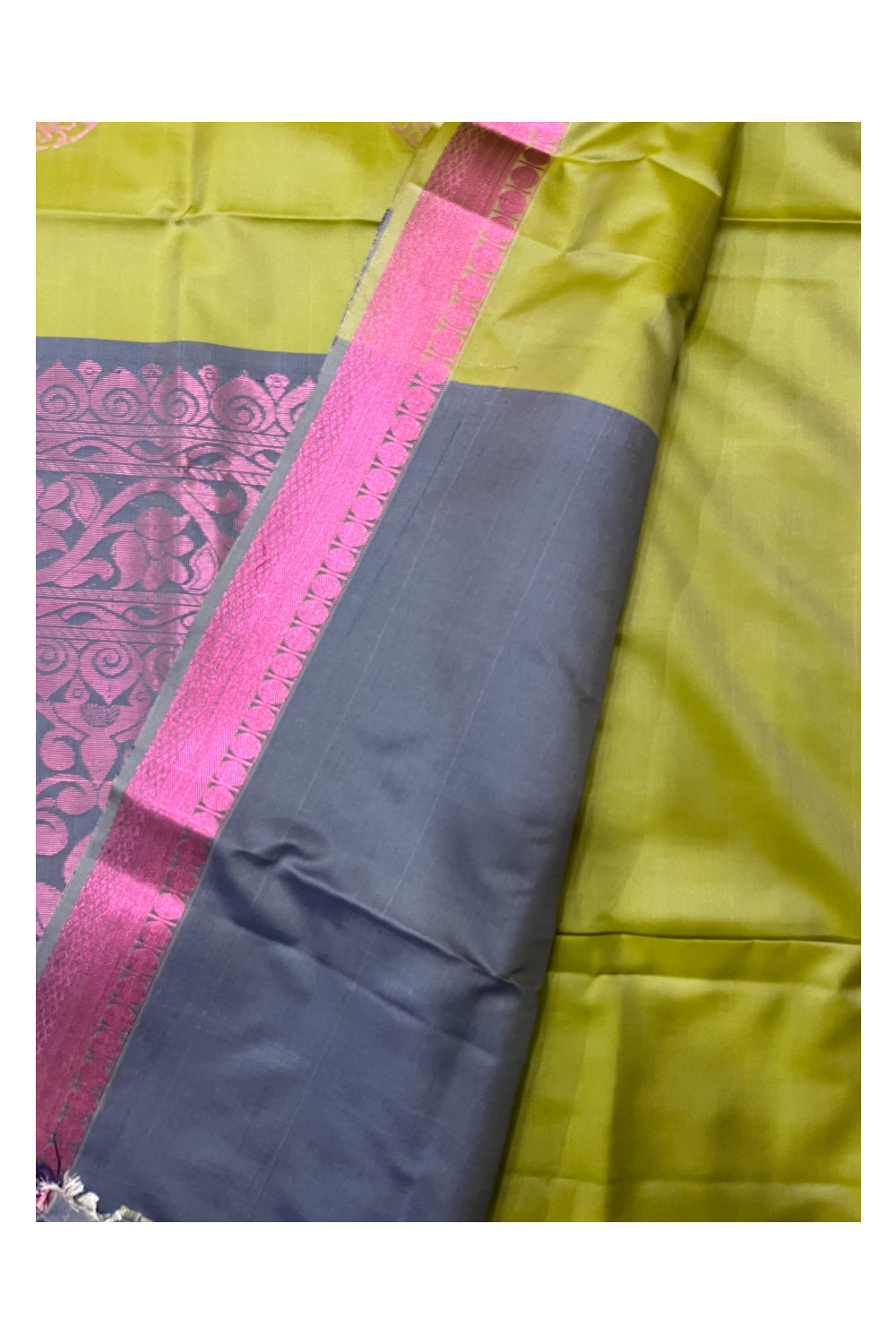 Southloom Soft Silk Olive Green Designer Woven Saree with Heavy Work on Pallu