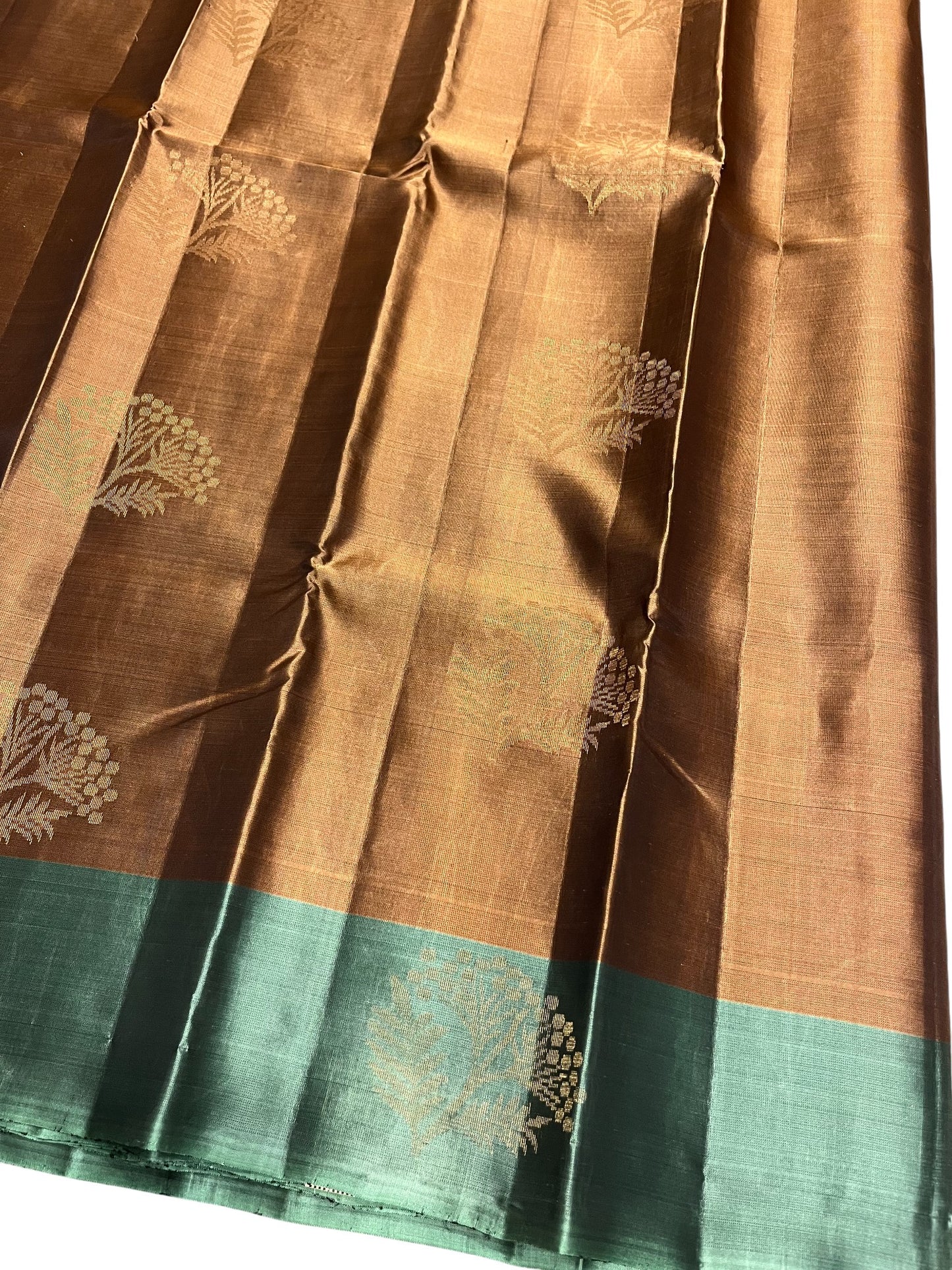 Southloom Pure Handloom Kanchipuram Silk Saree with Butta Work (Brown & Green)