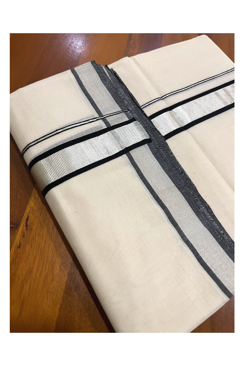 Southloom Premium Handloom Pure Cotton Mundu with Black and Silver Kasavu Border (South Indian Kerala Dhoti)