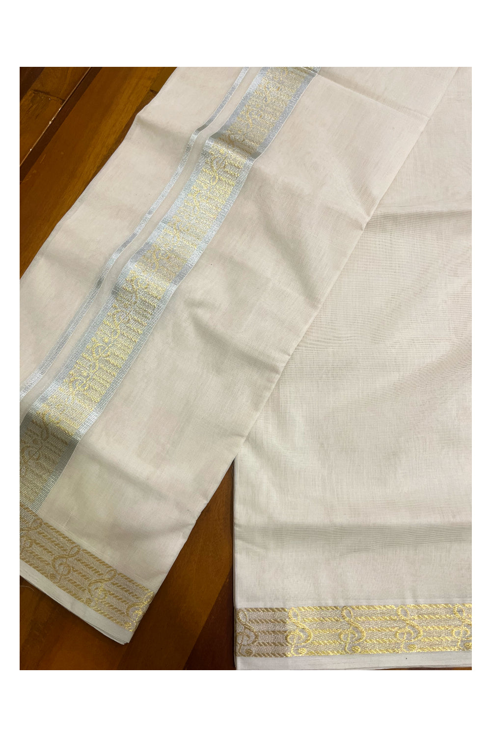 Southloom Premium Balaramapuram Unakkupaavu Handloom Mundu with Silver and Golden Kasavu Design Border (South Indian Kerala Dhoti)